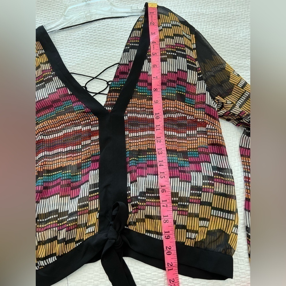 Bebe Multicolor Blouse - Picture 13 of 16